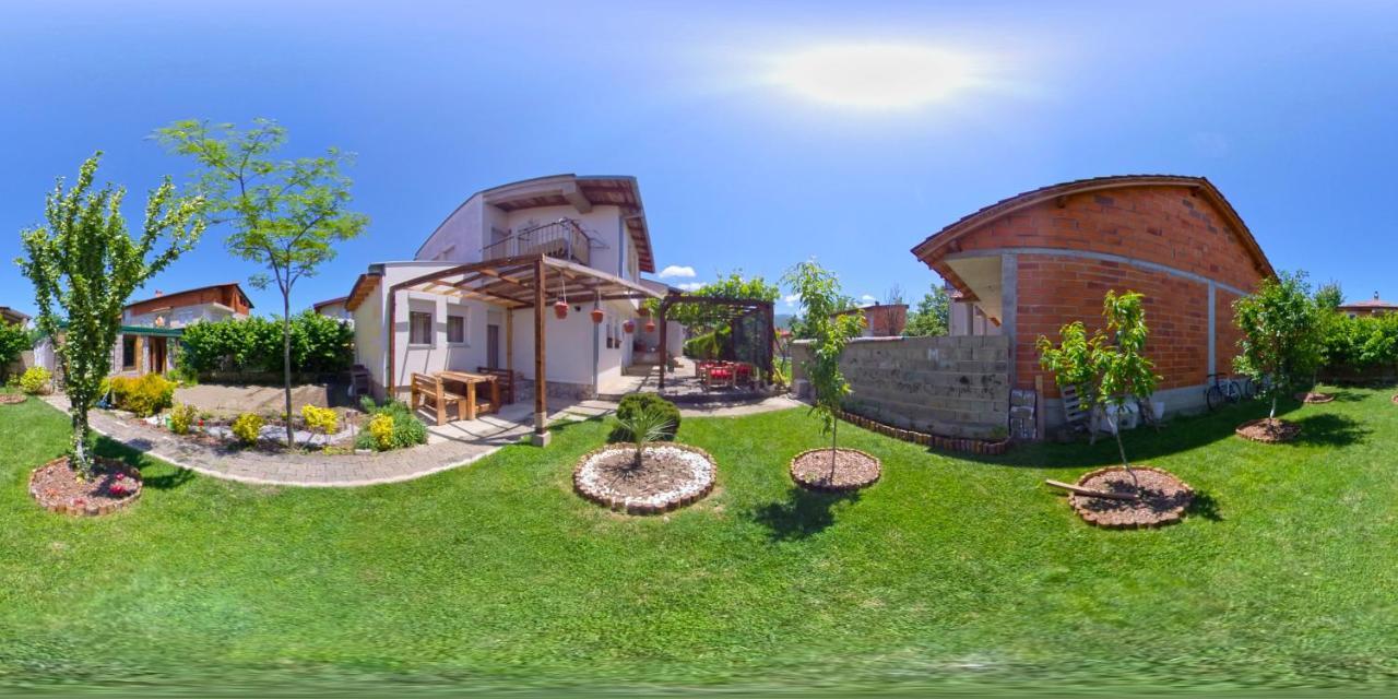 K&M Apartment Ohrid Luaran gambar